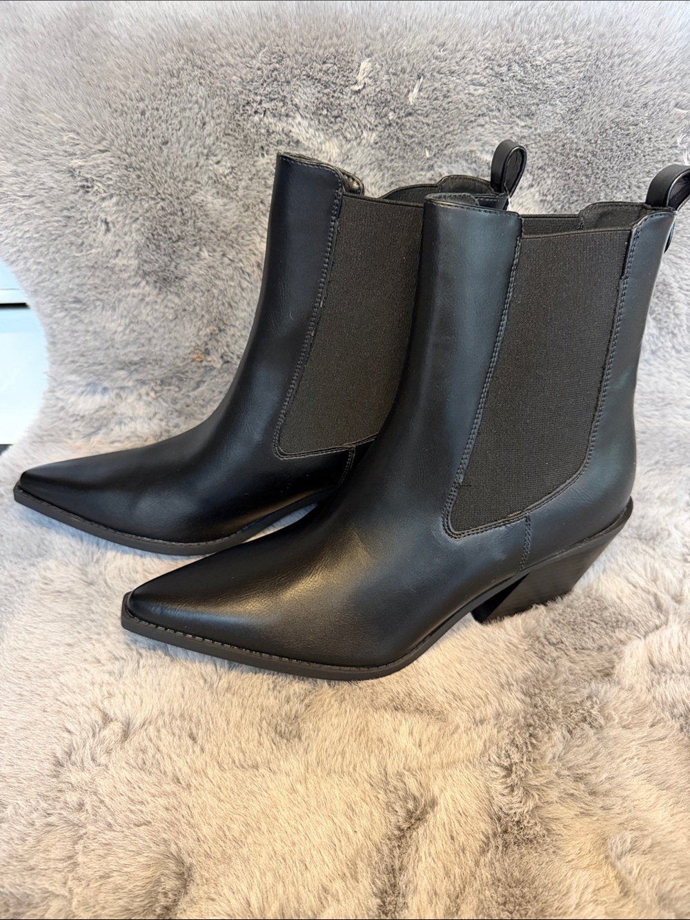 Women’s Black Pointed Chelsea Ankle Boots with Low Heel